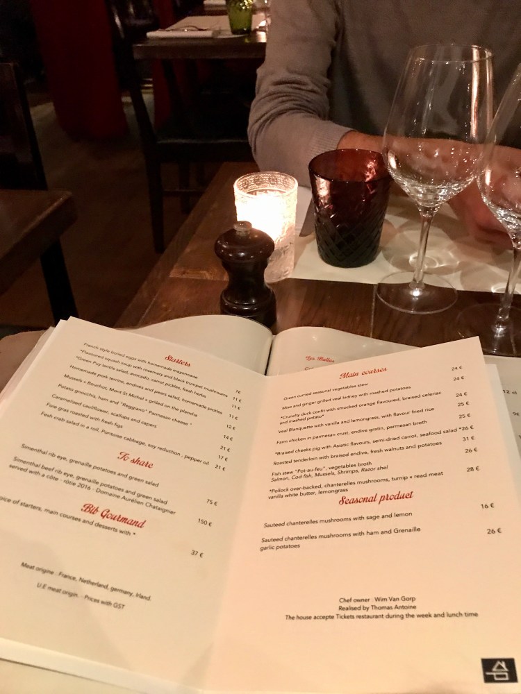 English menu at Comme Chez Maman