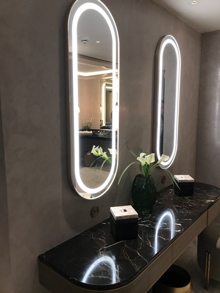 Ladies washroom at Dinner By Heston Blumenthal'