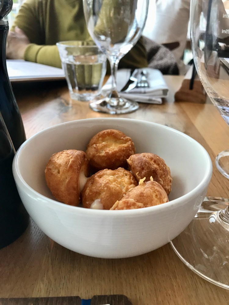 Cheesey profiteroles